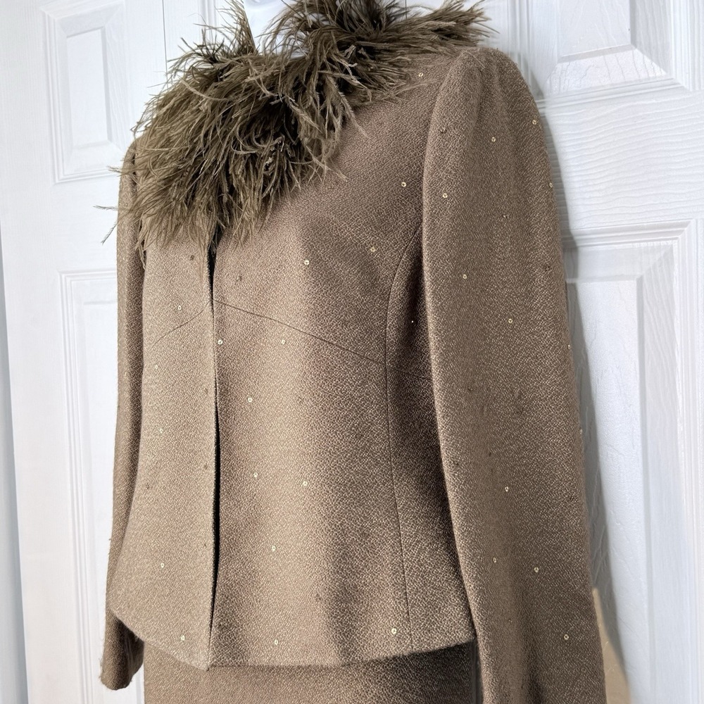 Albert Nipon Jacket Women Size 10P Brown Open Front Wild Artsy Fringe Ostrich - Picture 2 of 14